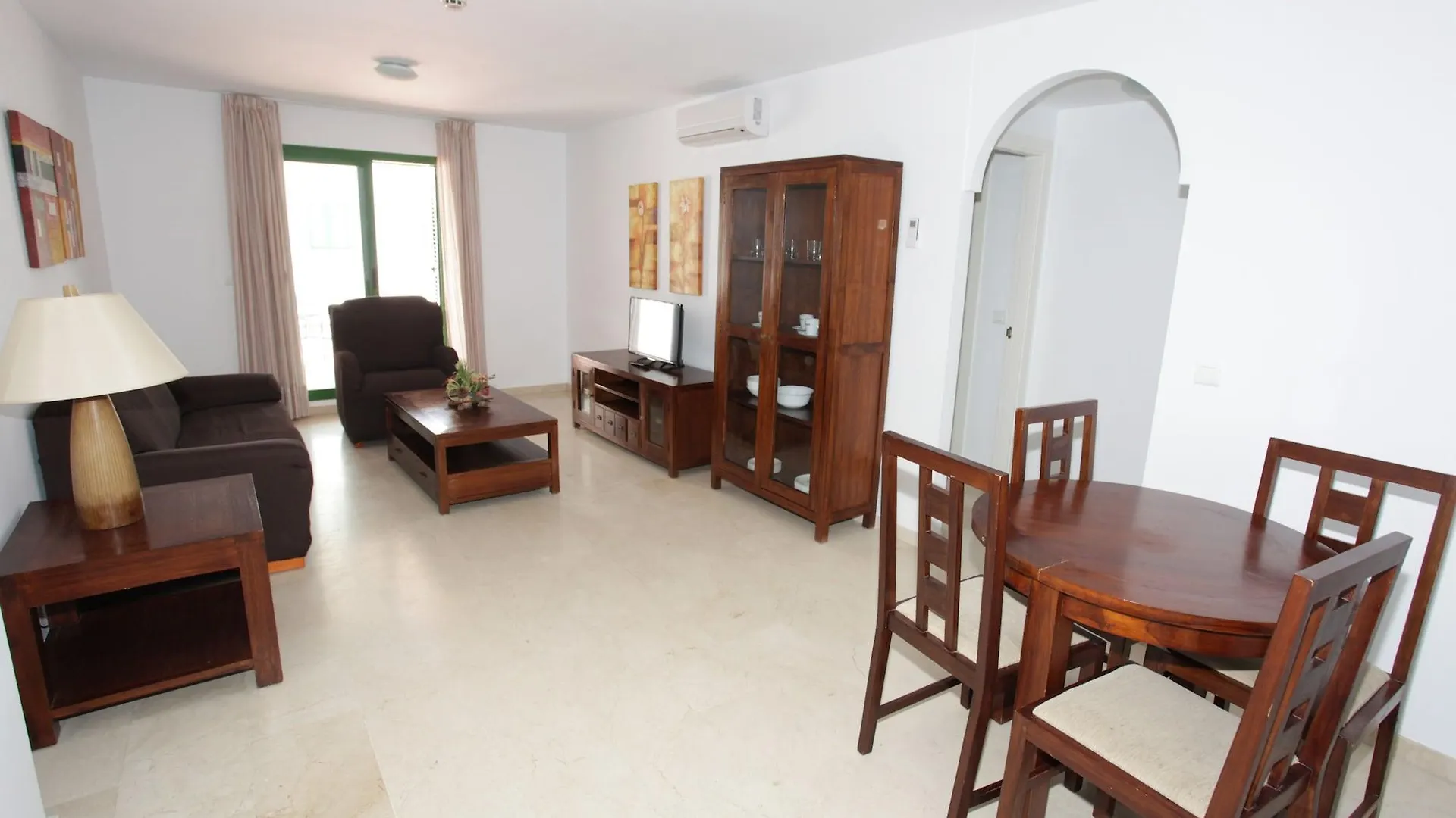 Hotel Apartamentos Manilva Sun 아파트호텔