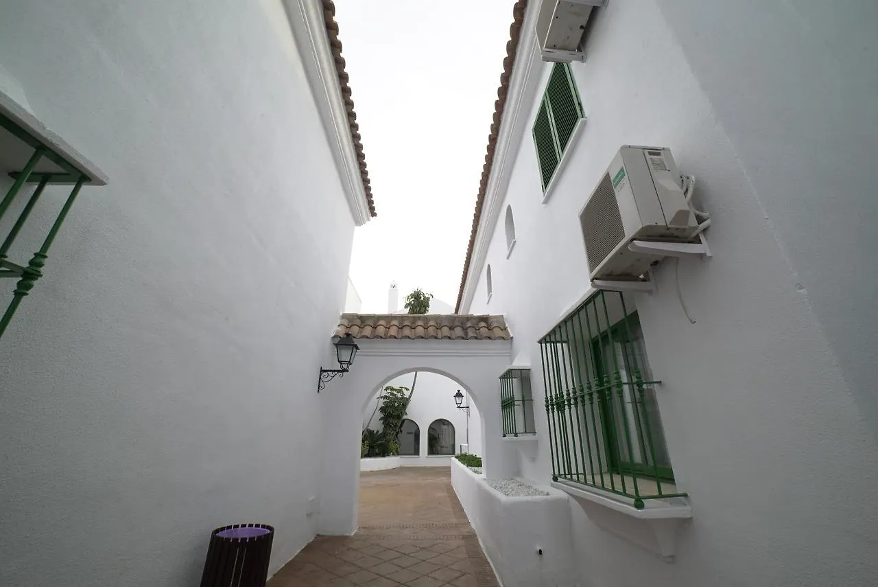 Hotel Apartamentos Manilva Sun 아파트호텔